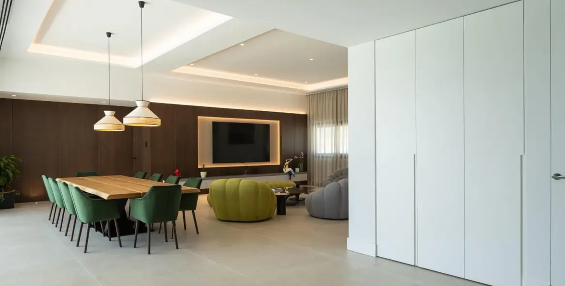 Sale of detached villa in Benalmadena Costa 11