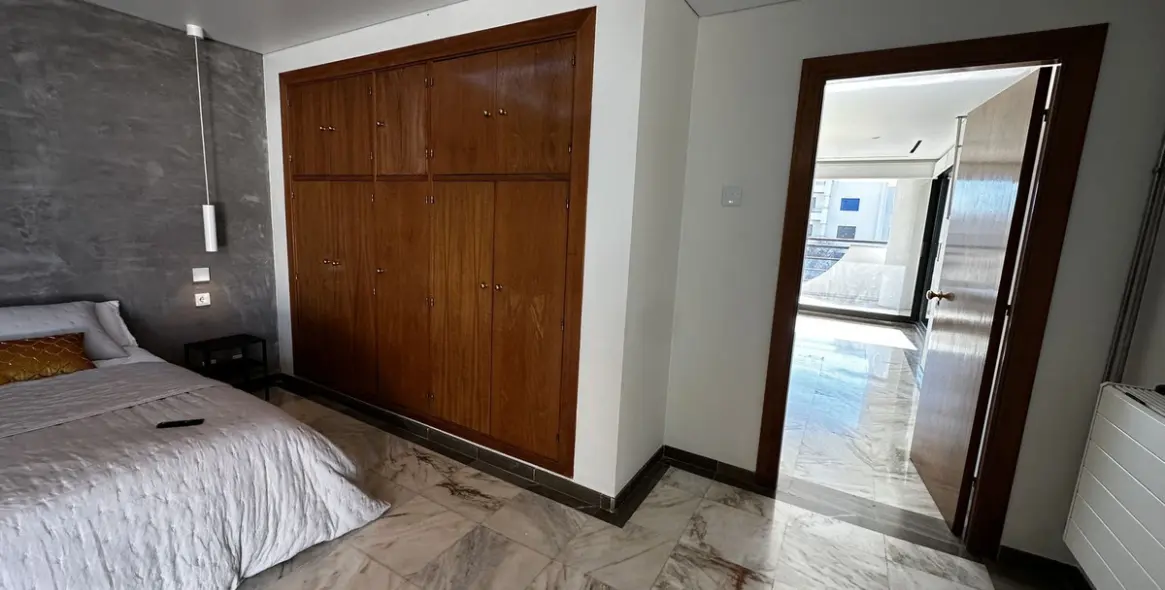 Alquiler a largo plazo de oficina en Marbella 10