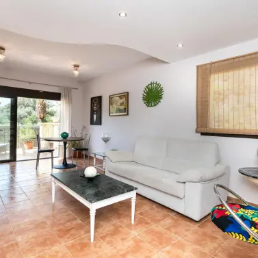 Long-term rent of middle floor apartment in Río Real