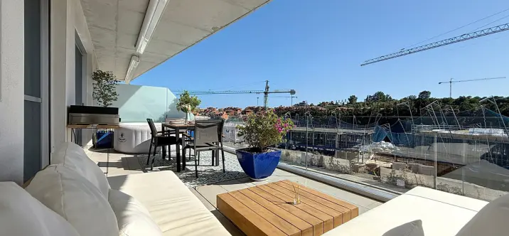 Продажа апартаментов на среднем этаже в Estepona 3