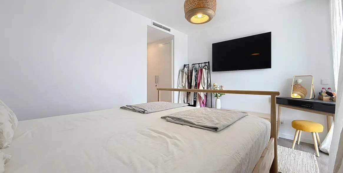 Продажа апартаментов на среднем этаже в Estepona 22