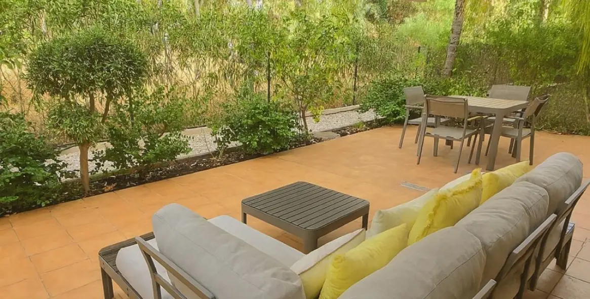 Sale of ground floor apartment in Nueva Andalucía 13