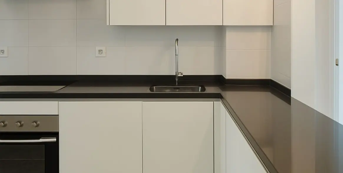 Sale of ground floor apartment in Nueva Andalucía 16