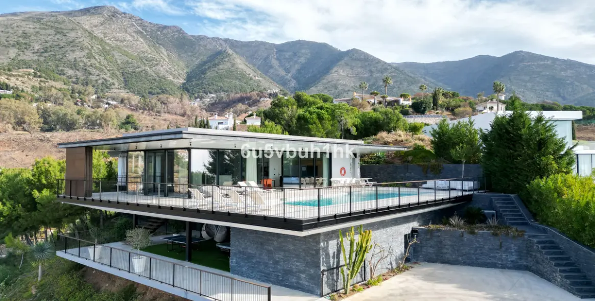 Venta de villa independiente en Valtocado 3