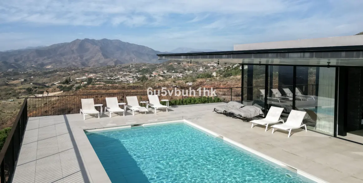 Venta de villa independiente en Valtocado 8