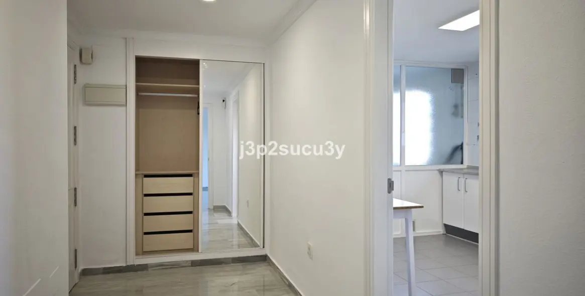 Long-term rent of middle floor apartment in Guadalmina Baja 4