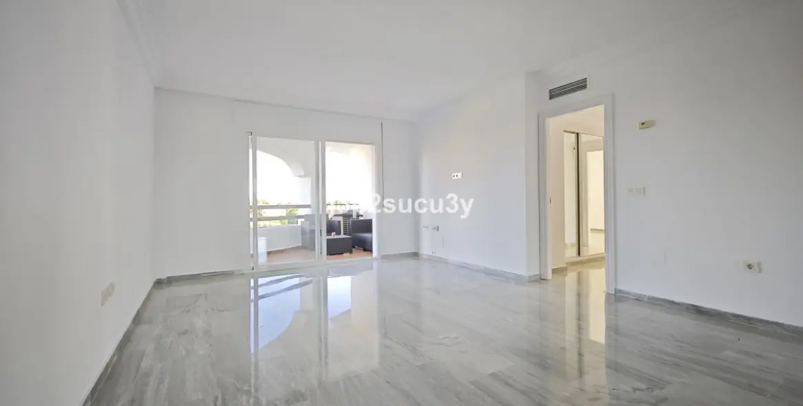 Long-term rent of middle floor apartment in Guadalmina Baja 7