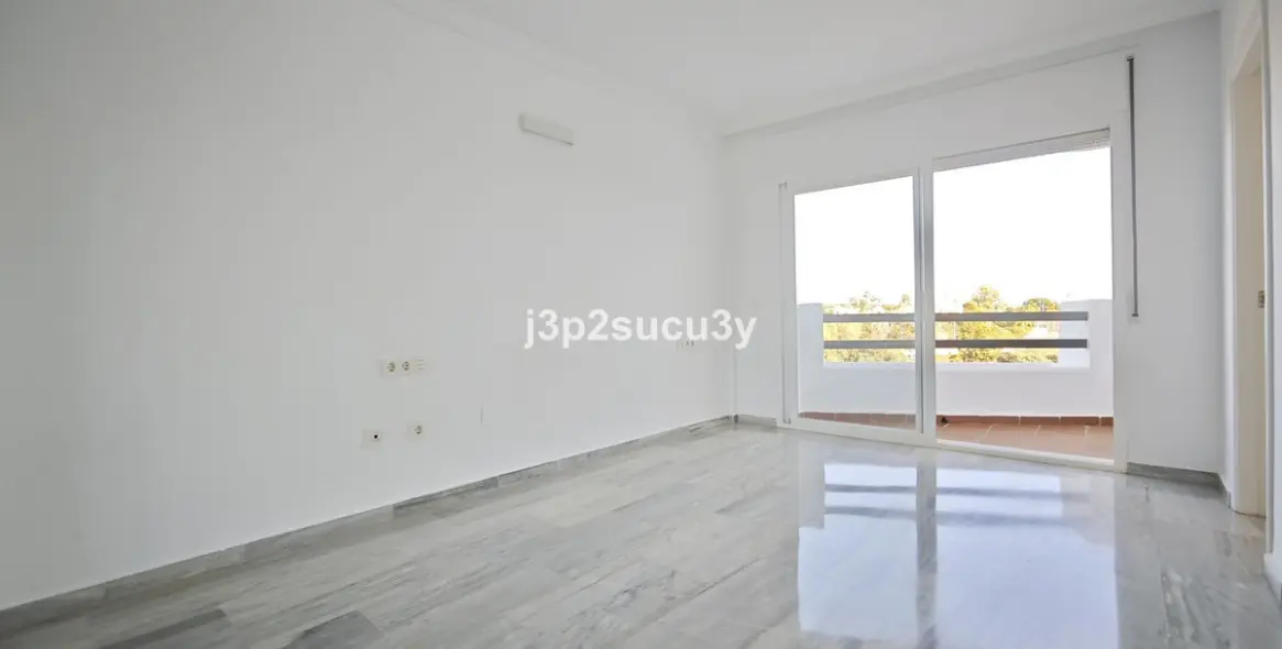 Long-term rent of middle floor apartment in Guadalmina Baja 17