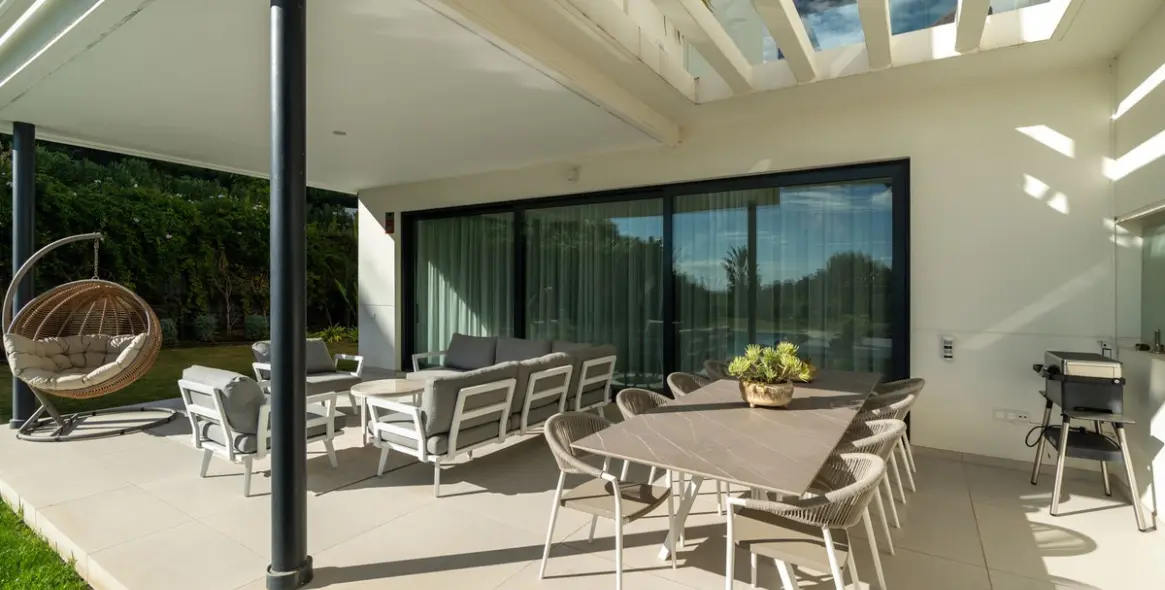 Short-term rent of detached villa in Santa Clara 11