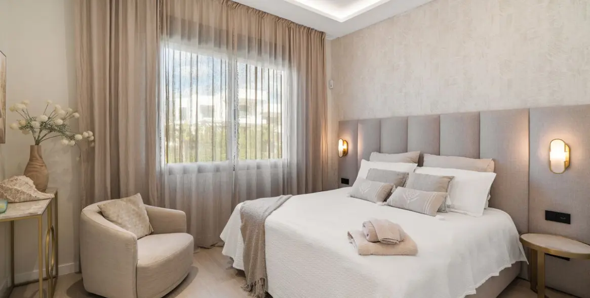 Short-term rent of detached villa in Santa Clara 12