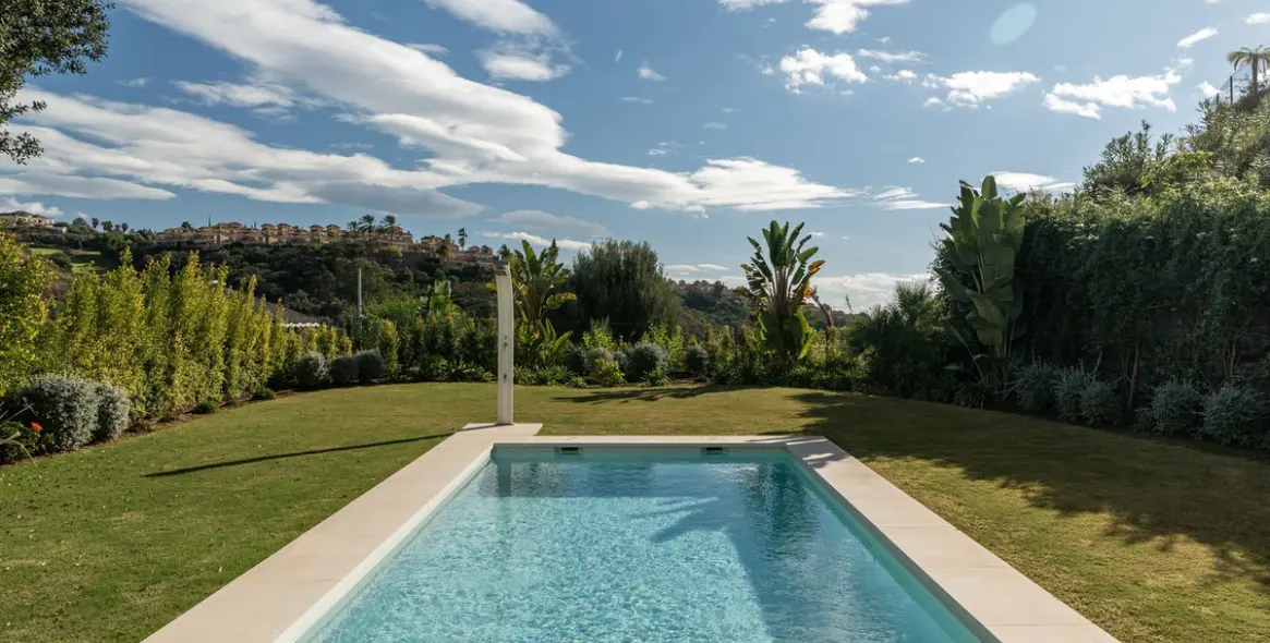 Short-term rent of detached villa in Santa Clara 31