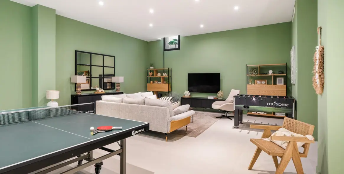 Short-term rent of detached villa in Santa Clara 35