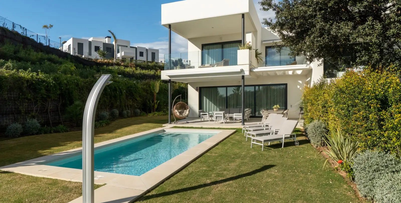 Short-term rent of detached villa in Santa Clara 20