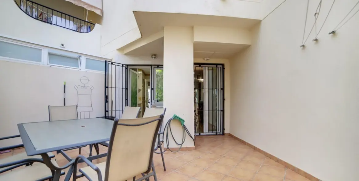 Long-term rent of townhouse in Las Chapas 12