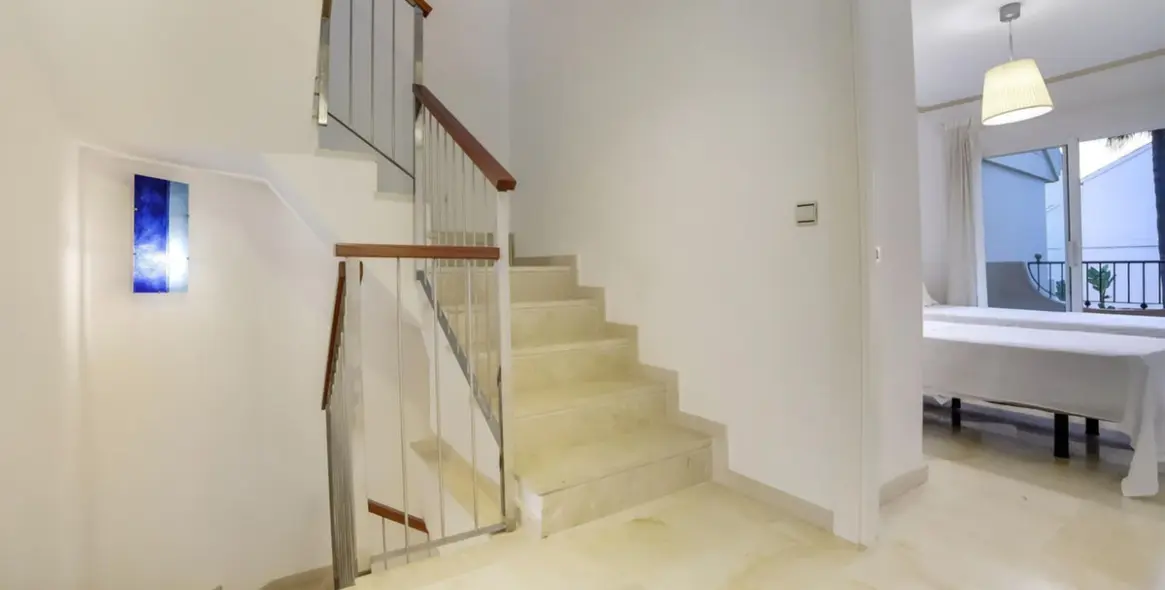 Long-term rent of townhouse in Las Chapas 18