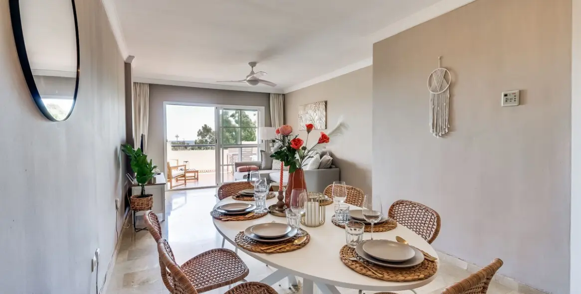 Продажа апартаментов на среднем этаже в Atalaya 9