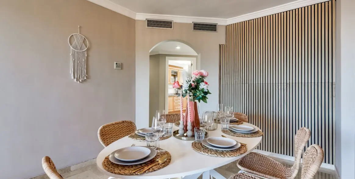 Продажа апартаментов на среднем этаже в Atalaya 10