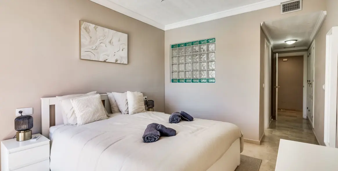 Продажа апартаментов на среднем этаже в Atalaya 14