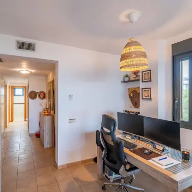 Sale of middle floor apartment in La Cala de Mijas