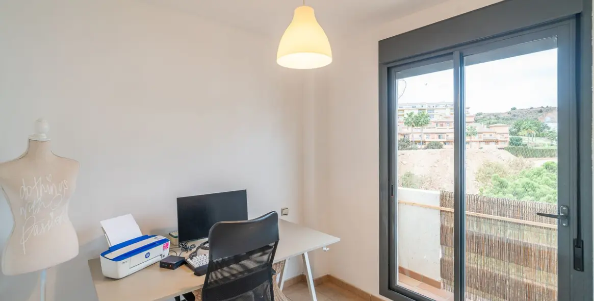 Продажа апартаментов на среднем этаже в La Cala de Mijas 18