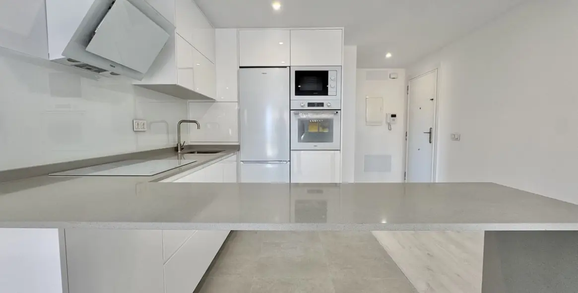 Sale of penthouse in Rincón de la Victoria 3