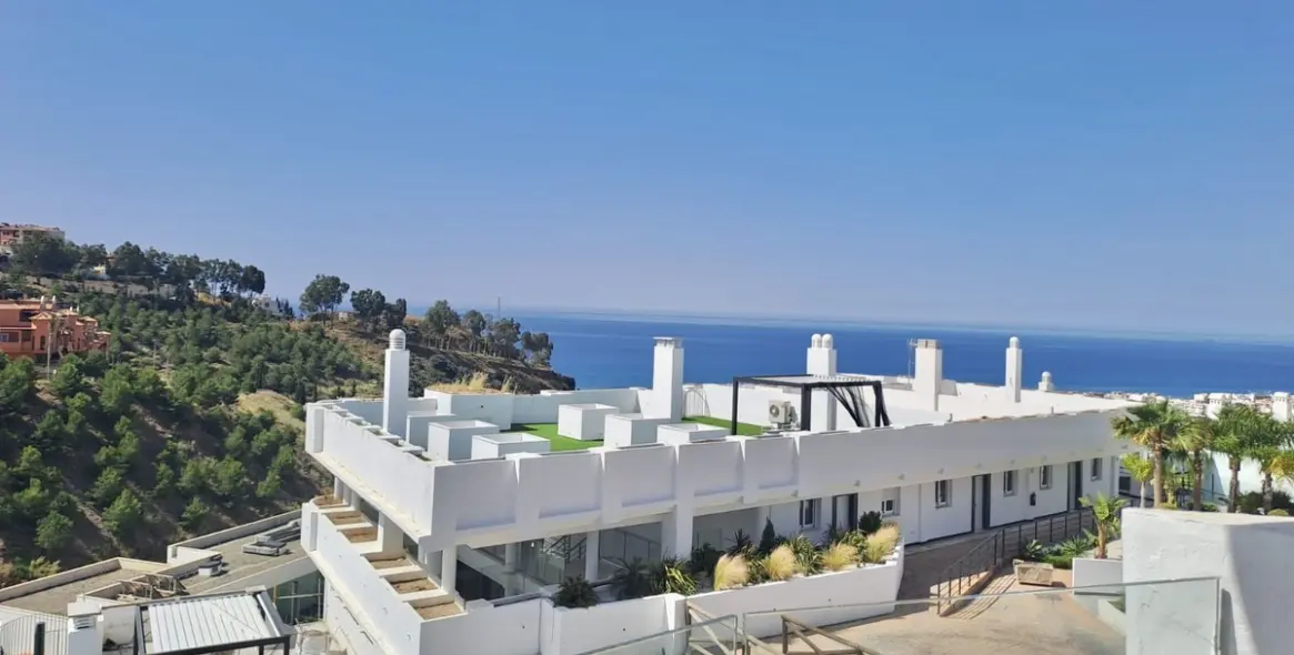 Sale of penthouse in Rincón de la Victoria 15