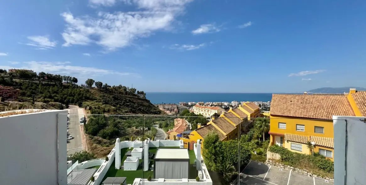 Sale of penthouse in Rincón de la Victoria 19