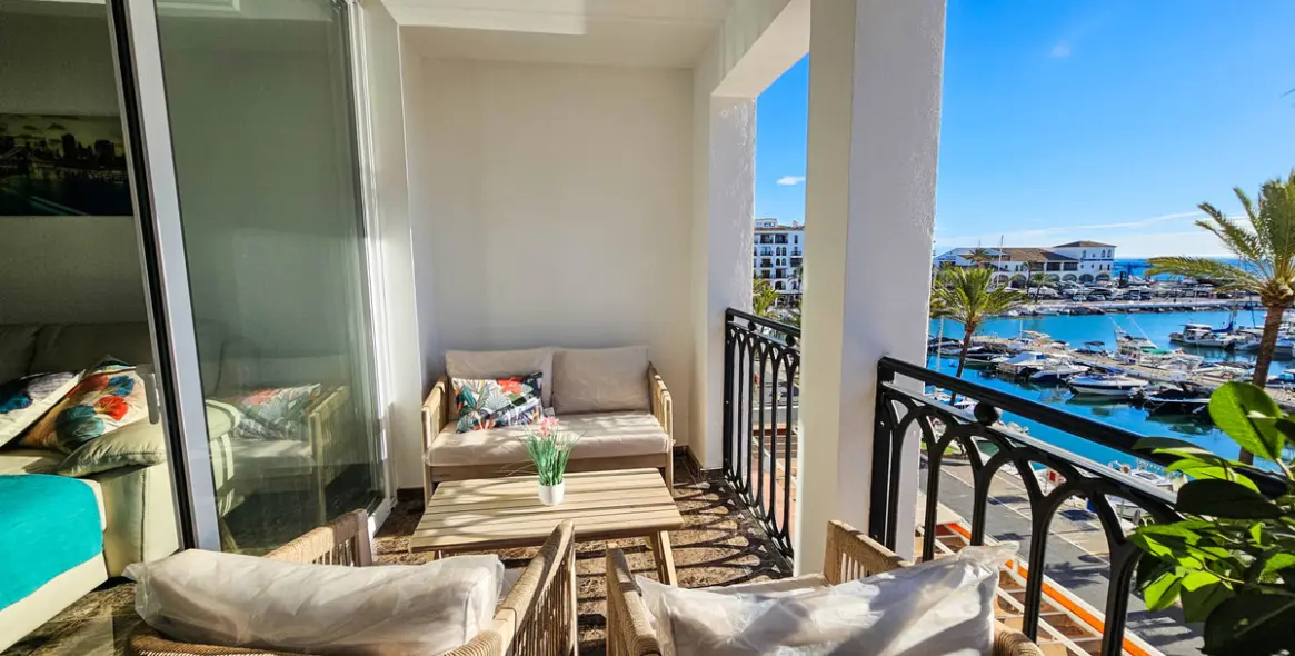 Продажа апартаментов на среднем этаже в La Duquesa 2