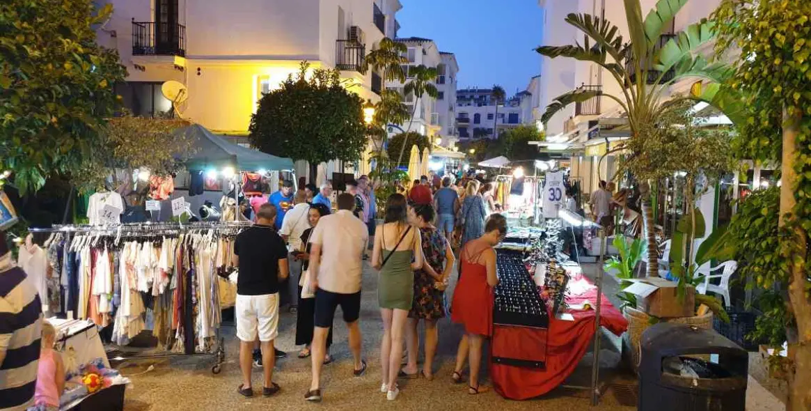 Продажа апартаментов на среднем этаже в La Duquesa 19