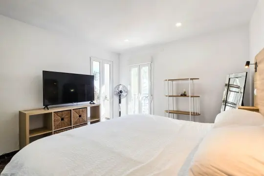 Image 12 thumb