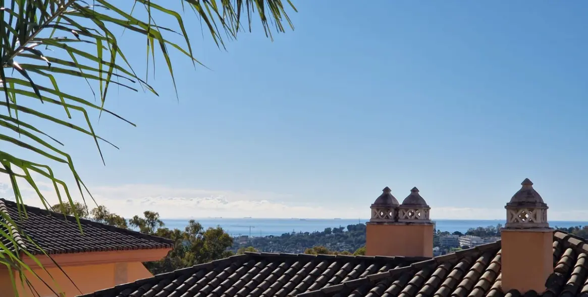 Продажа апартаментов на среднем этаже в Marbella 25