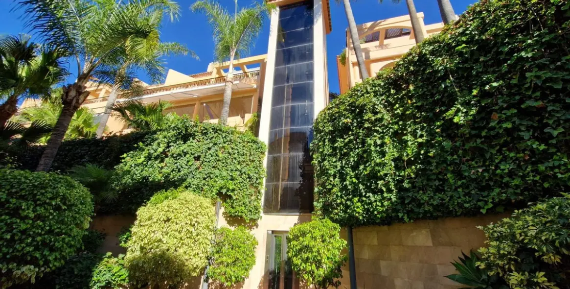 Продажа апартаментов на среднем этаже в Marbella 29