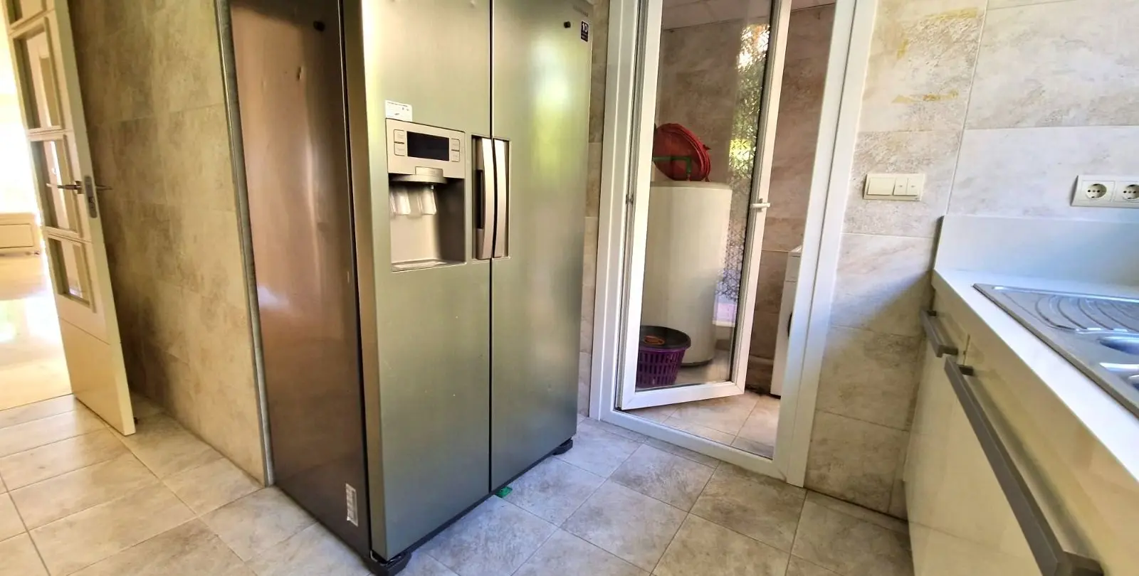 Sale of middle floor apartment in Marbella 26