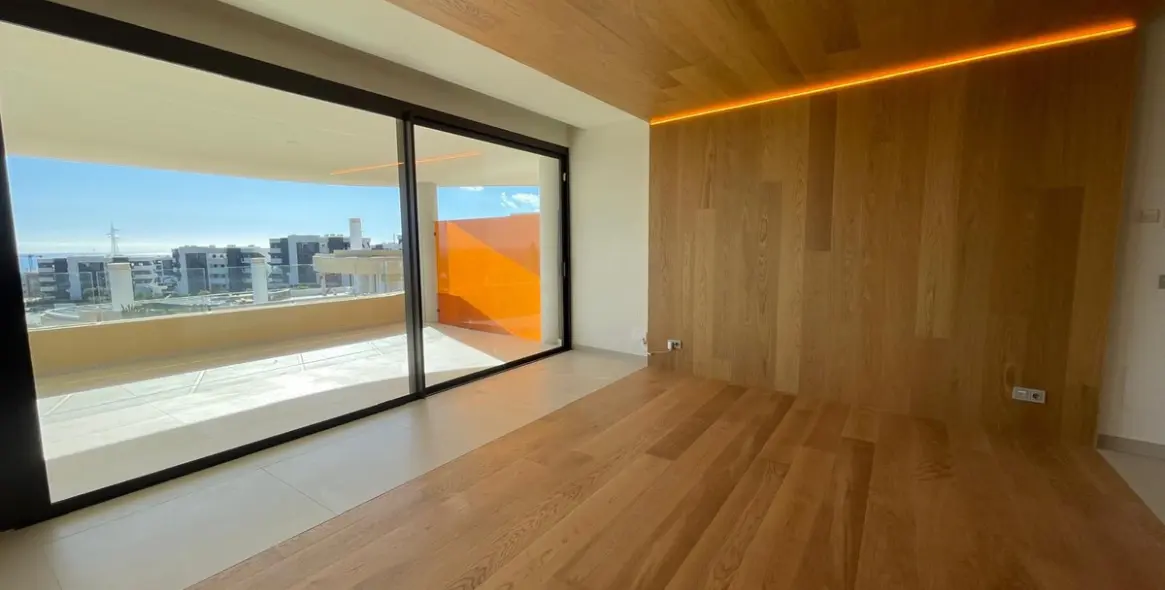 Продажа апартаментов на среднем этаже в Higueron 39