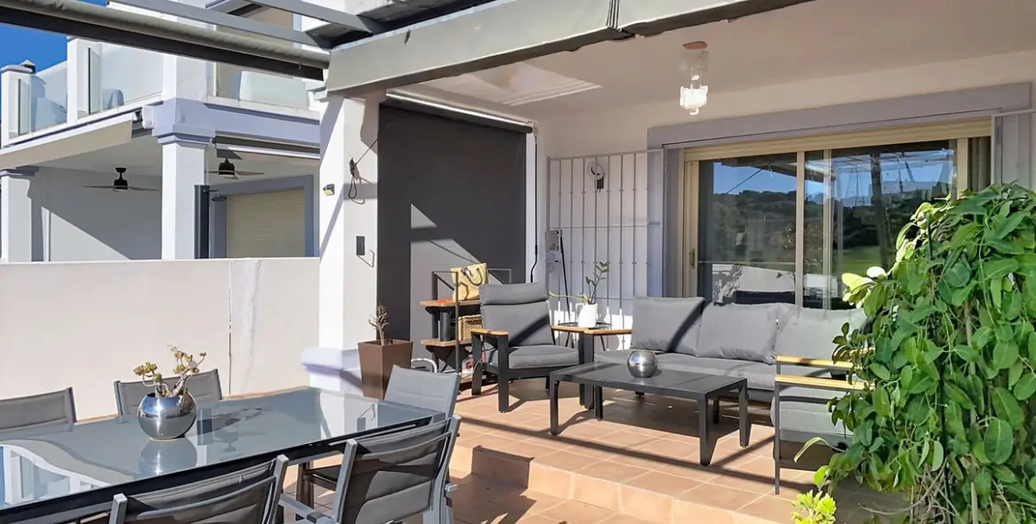 Sale of semi-detached house in Estepona 7