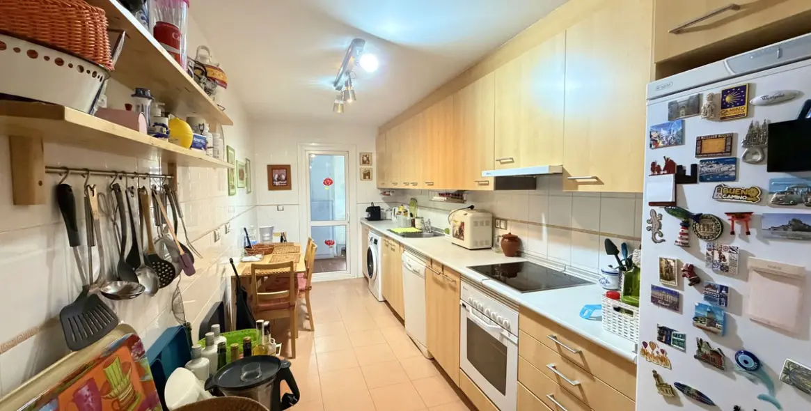 Sale of ground floor apartment in San Luis de Sabinillas 5