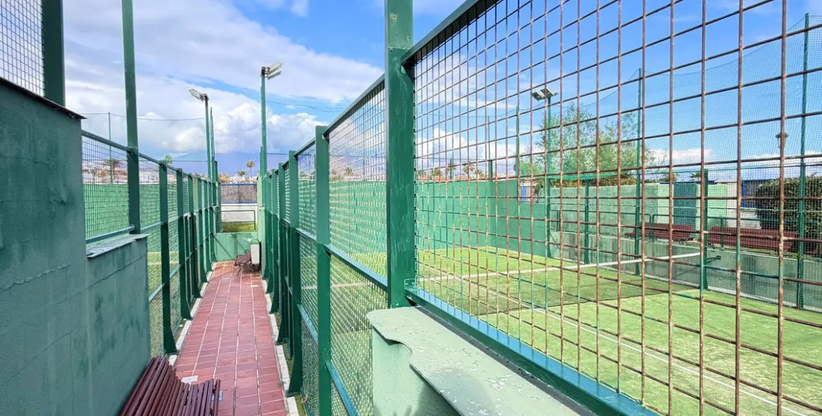 Продажа апартаментов на первом этаже в San Luis de Sabinillas 37