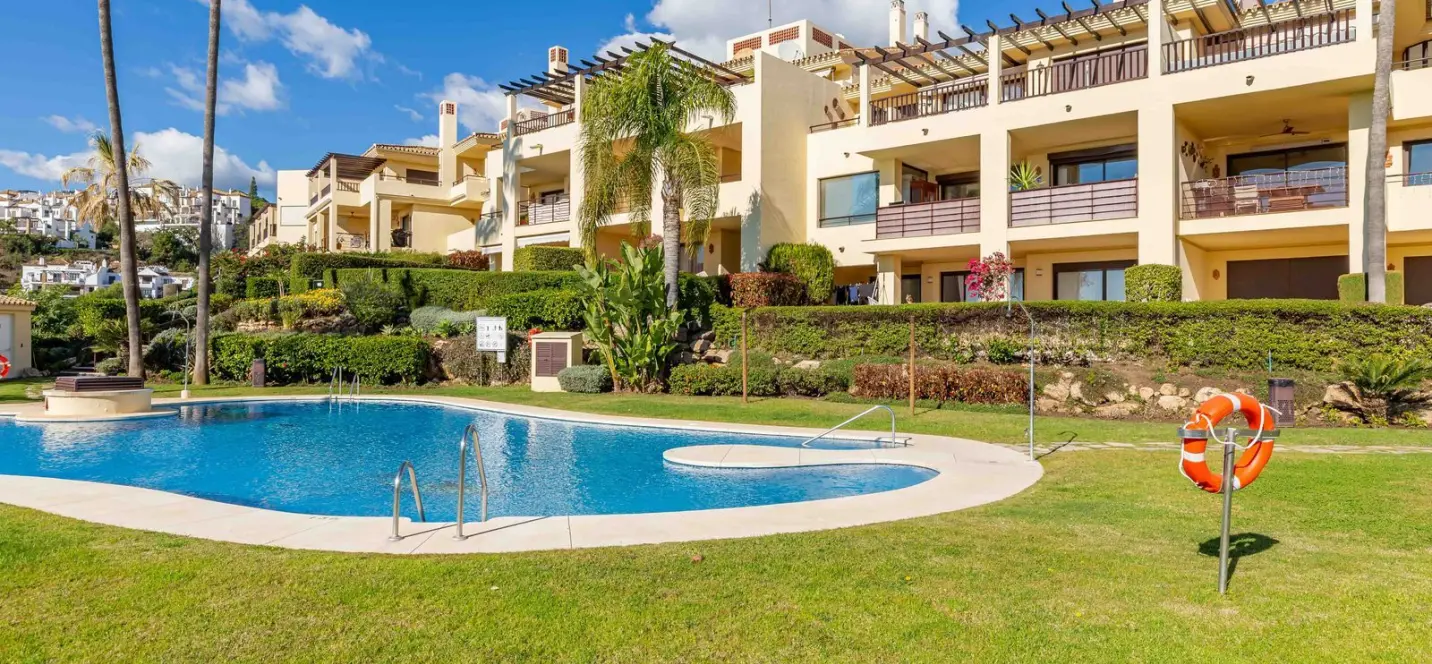Sale of penthouse duplex in Los Arqueros 1
