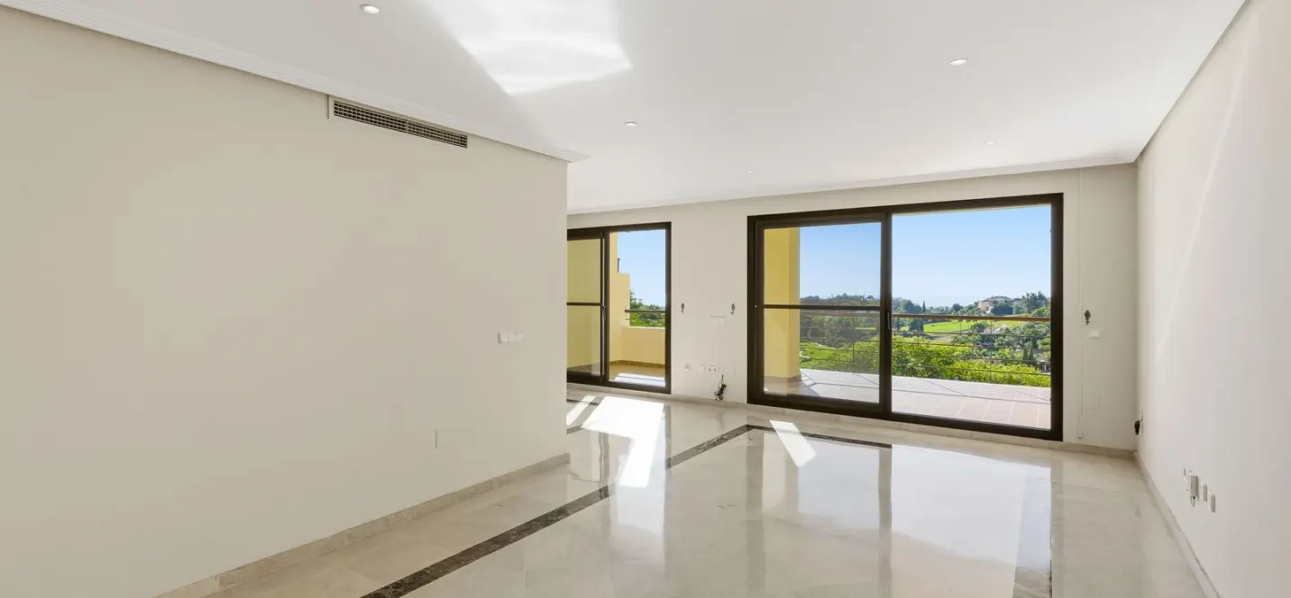 Sale of penthouse duplex in Los Arqueros 2