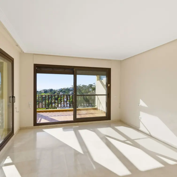 Sale of penthouse duplex in Los Arqueros