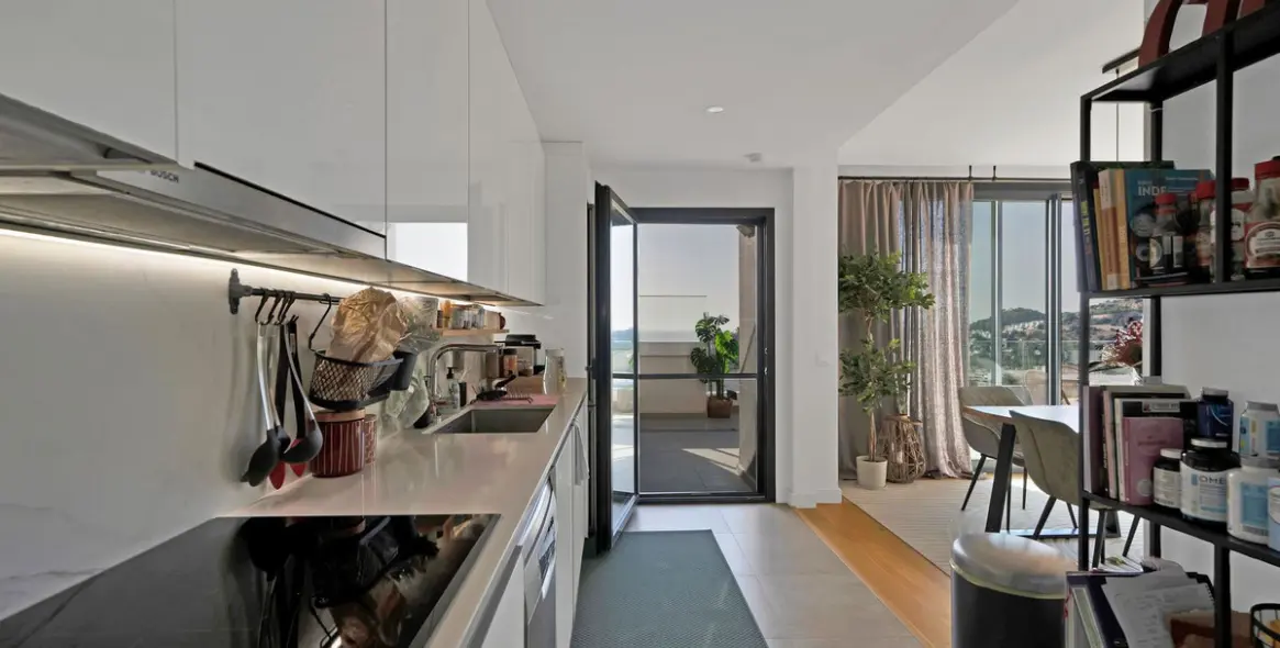 Sale of penthouse in Málaga 26