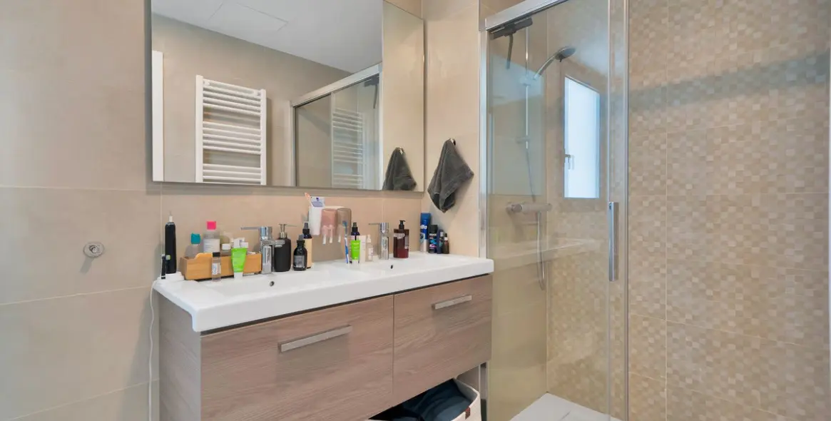 Sale of penthouse in Málaga 42