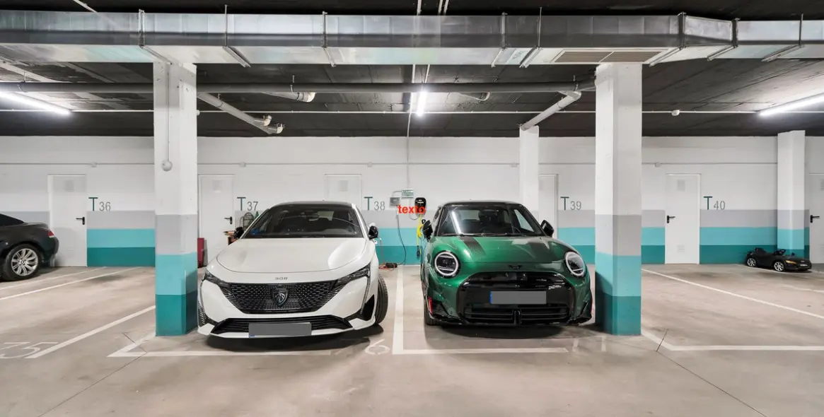 Sale of penthouse in Málaga 53