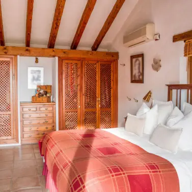 Venta de villa independiente en Estepona