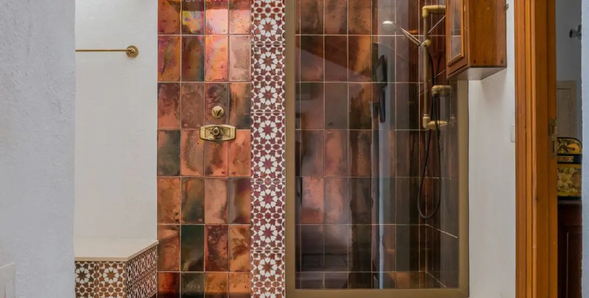 Продажа  отдельно стоящей виллы в Estepona 9