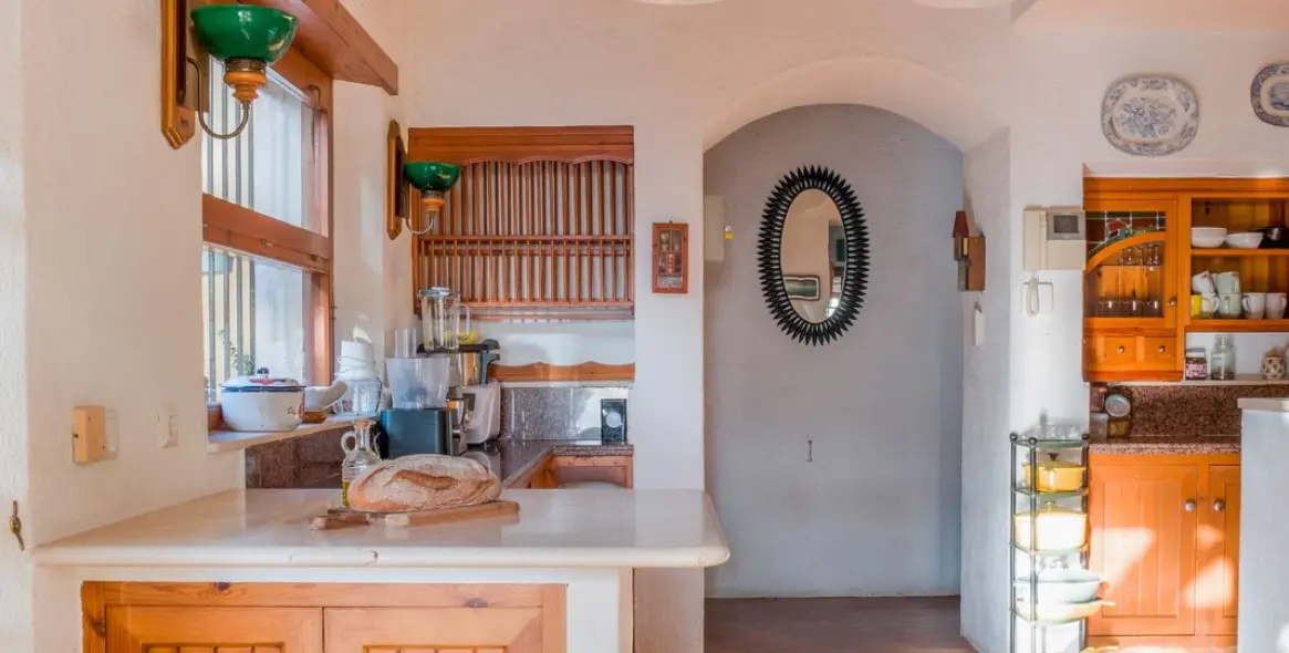 Продажа  отдельно стоящей виллы в Estepona 13