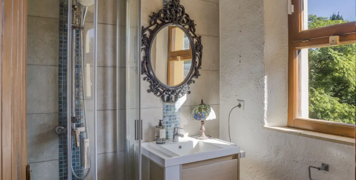 Продажа  отдельно стоящей виллы в Estepona 42