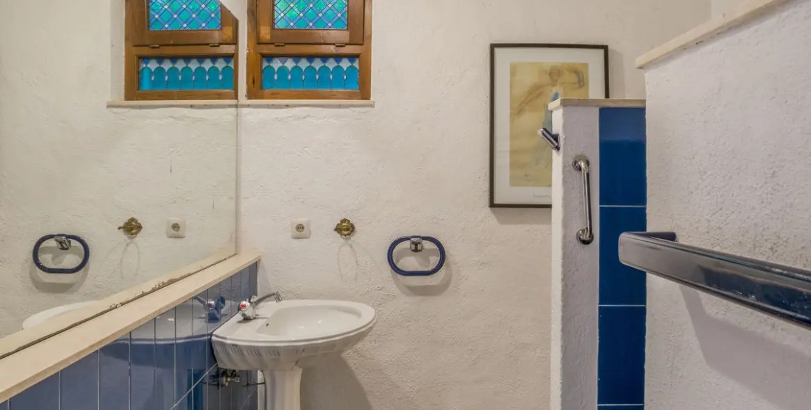 Продажа  отдельно стоящей виллы в Estepona 58