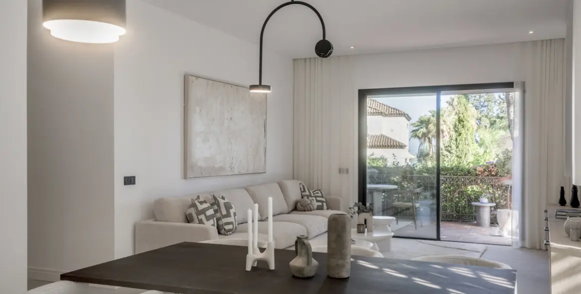 Sale of ground floor apartment in Sierra Blanca 2