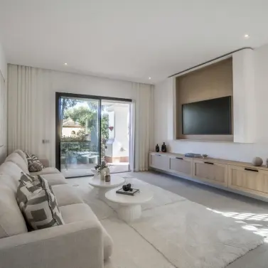 Sale of ground floor apartment in Sierra Blanca